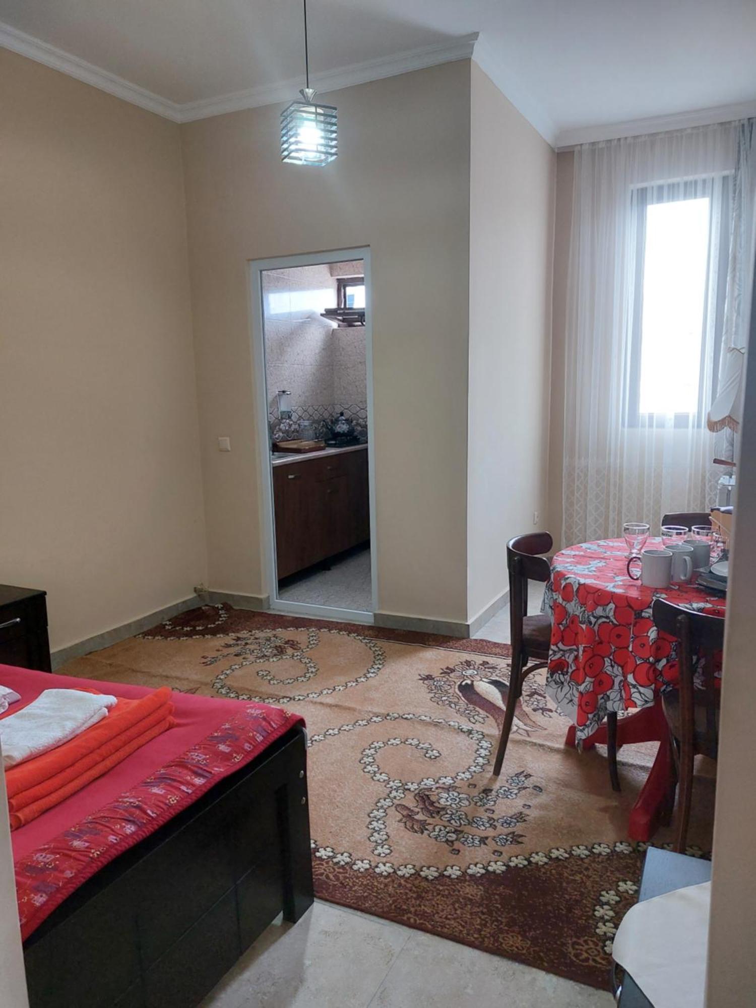 Sunny House Kobuleti Hotell Rom bilde