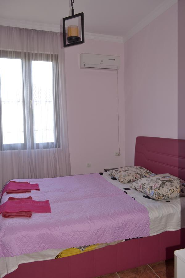 Sunny House Kobuleti Hotell Eksteriør bilde