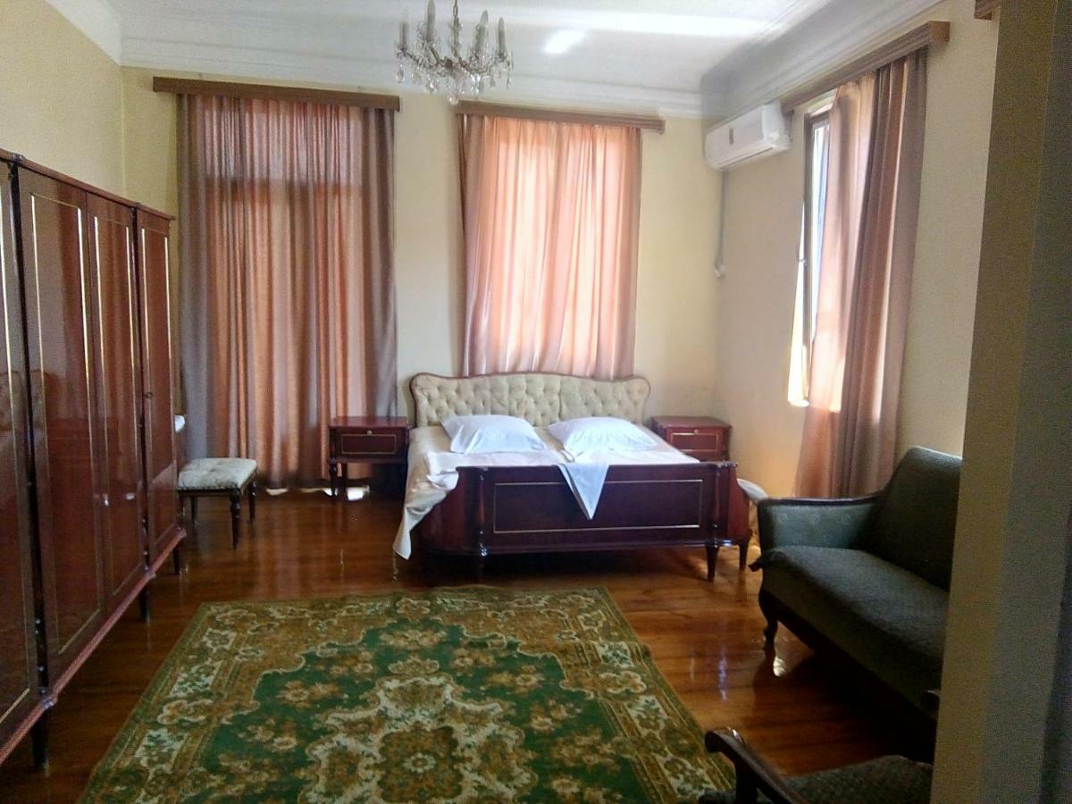 Sunny House Kobuleti Hotell Eksteriør bilde