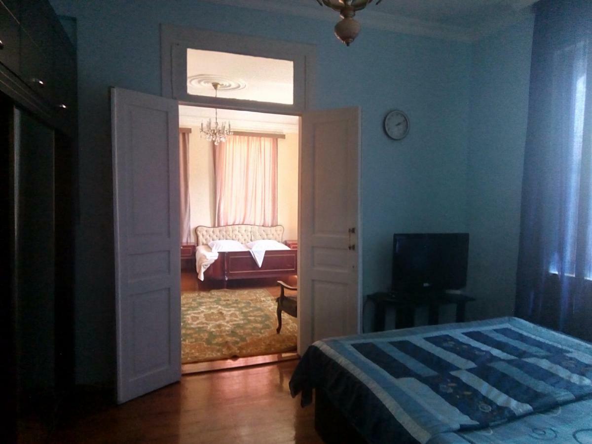 Sunny House Kobuleti Hotell Eksteriør bilde